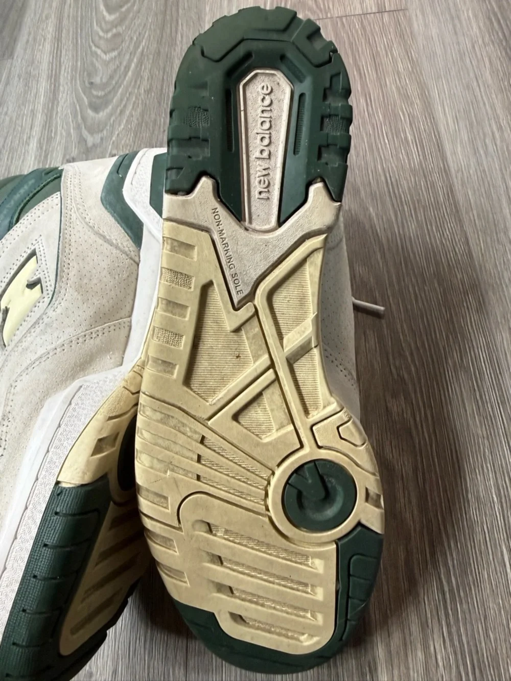 New Balance 650 High Top Size 10 White Green Suede Retro Dad Shoe Basketball NB - Picture 9 of 16